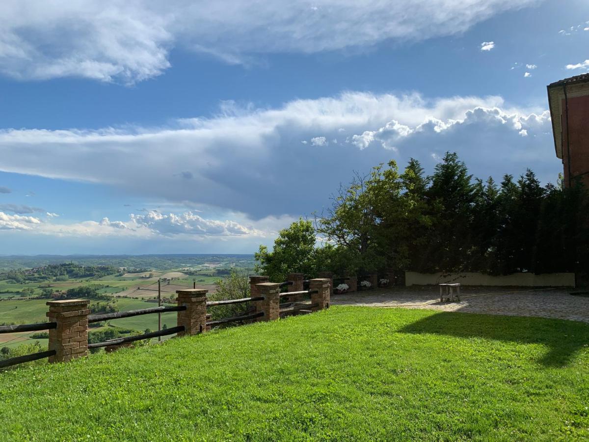 Bed and Breakfast Casale Osvalda Alfiano Natta Exterior foto
