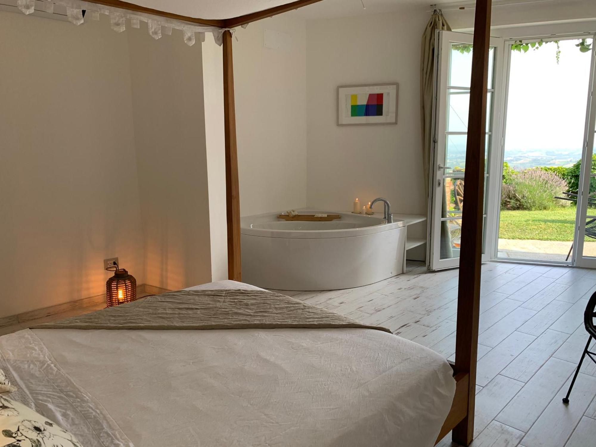 Bed and Breakfast Casale Osvalda Alfiano Natta Exterior foto