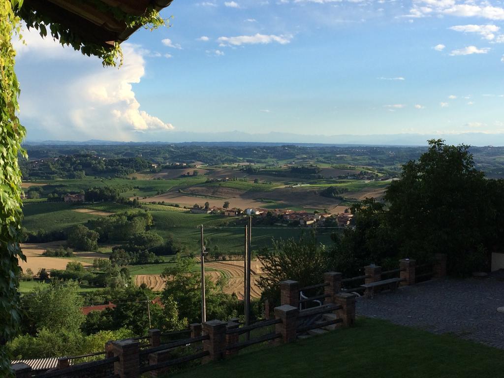 Bed and Breakfast Casale Osvalda Alfiano Natta Exterior foto